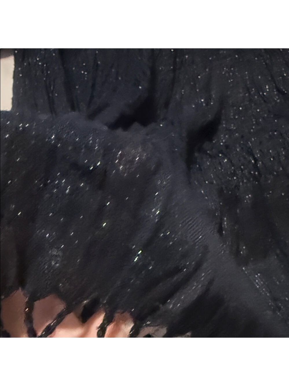 Elegant Black Scarf/ Shawl - Picture 11 of 14